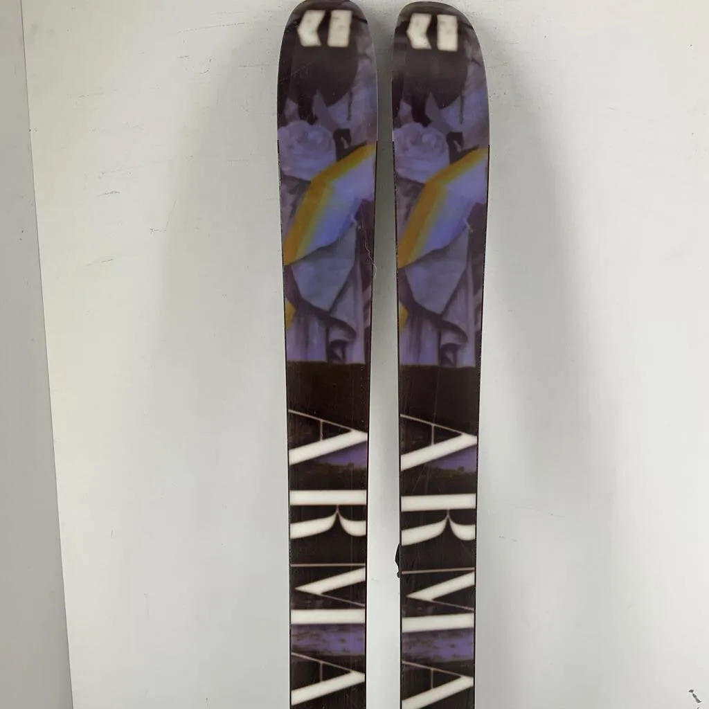 2021 Armada ARV 106 w/ Tyrolia Attack 13 Bindings