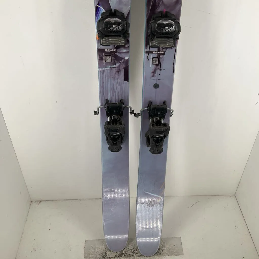 2021 Armada ARV 106 w/ Tyrolia Attack 13 Bindings