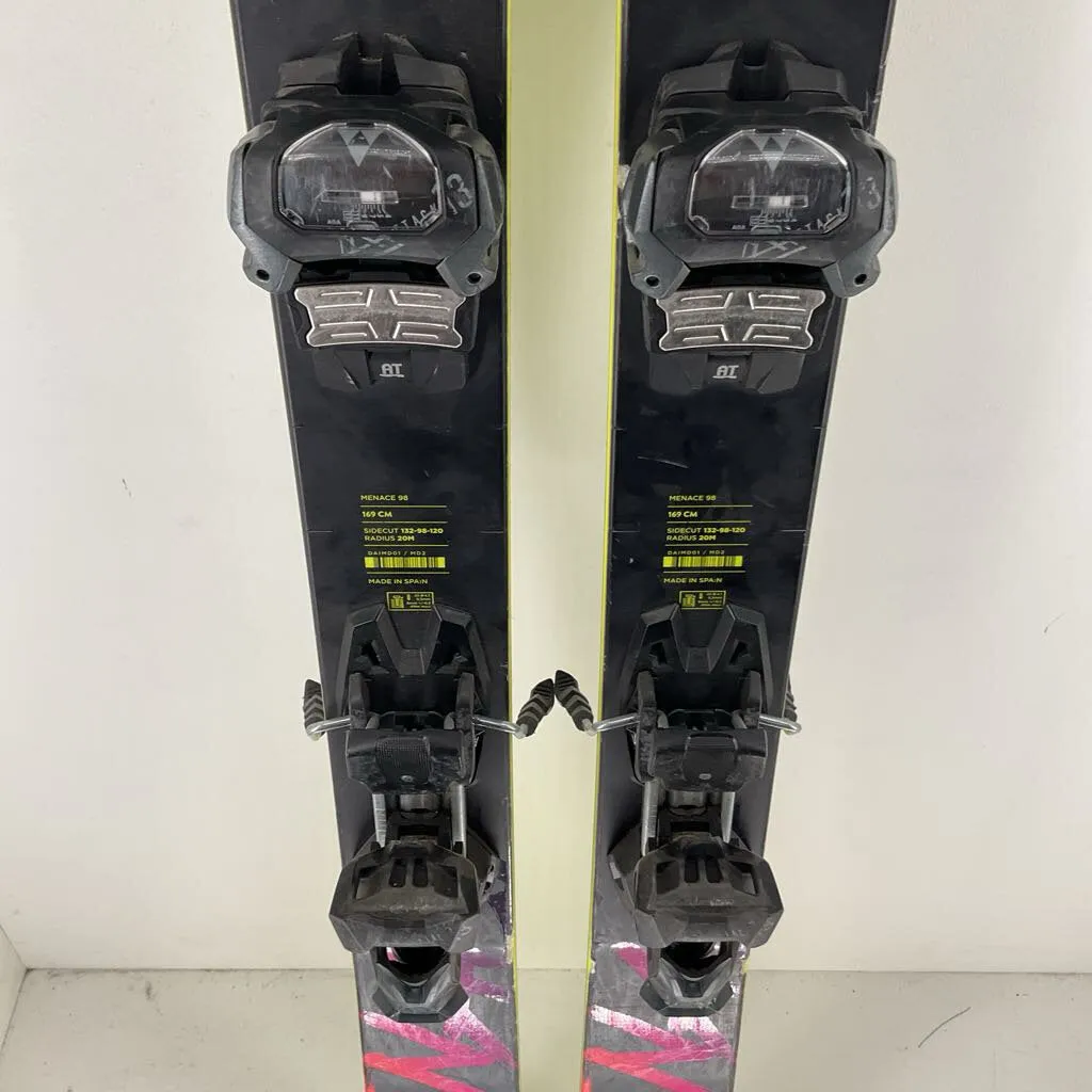 2021 Dynastar Menace 98 w/ Fischer Attack 13 Bindings
