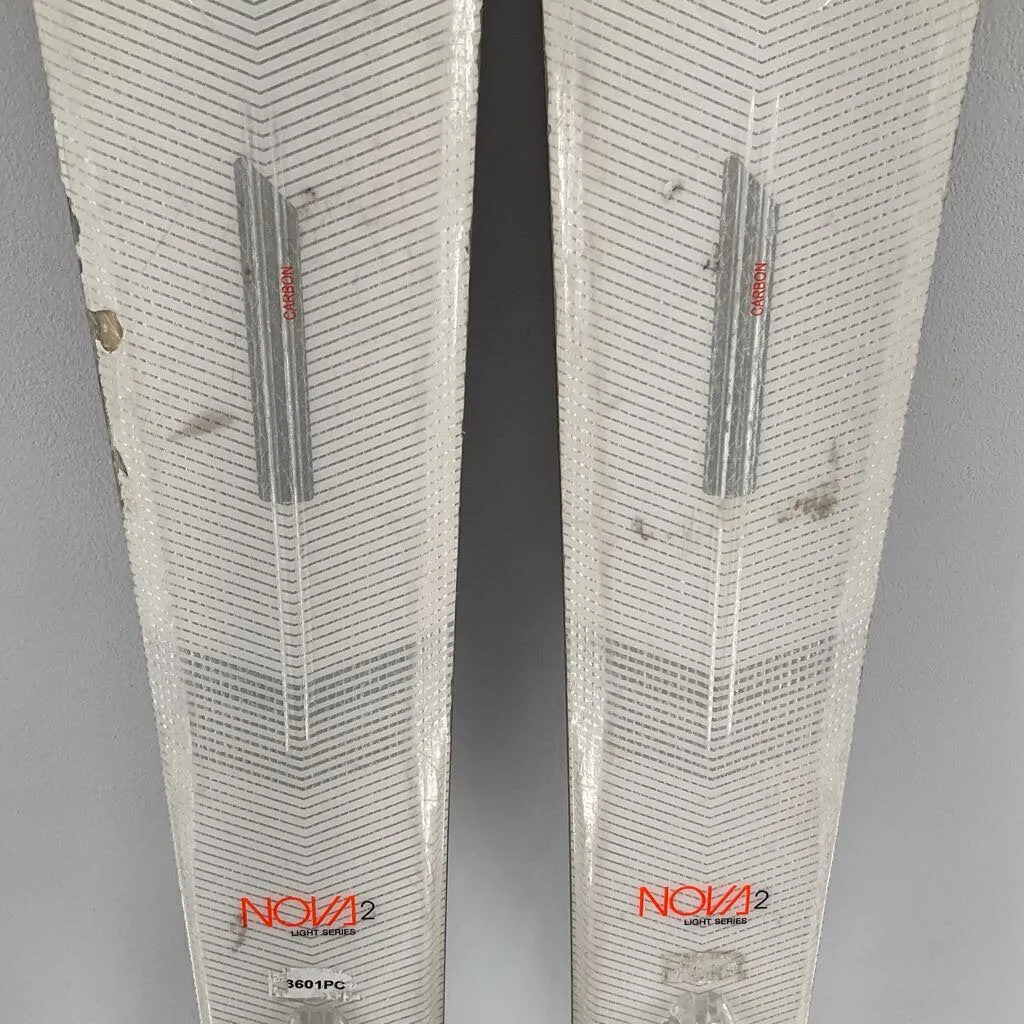 2022 Rossignol Nova 2 Light Series W/ Look Xpress 10 Demo Bindings