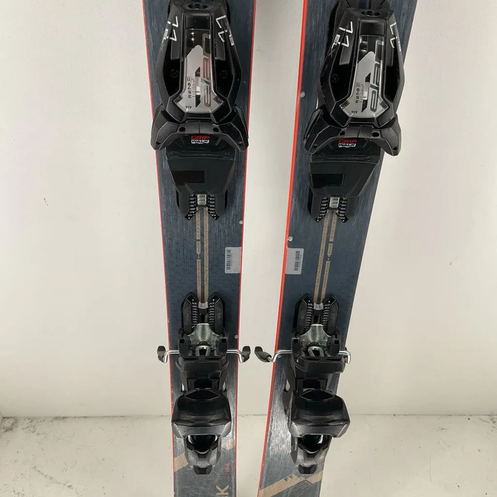2023 Elan Ripstick 88 w/ Elan ELX 11 Demo Bindings