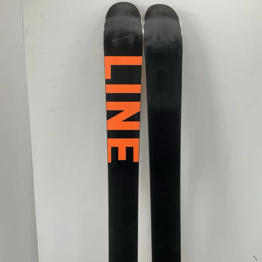2023 Line Outline w/ Look Pivot 15 GW