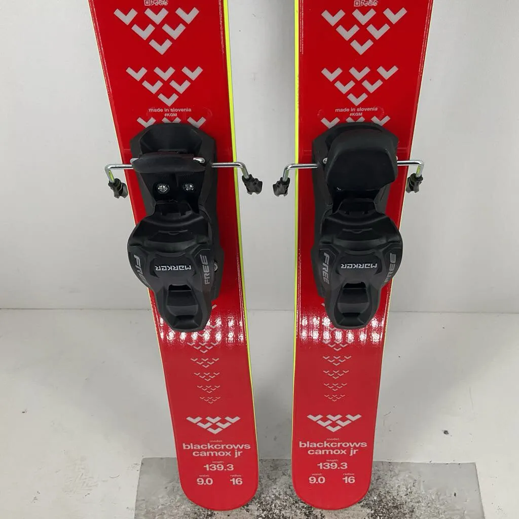 2024 Black Crows Camox Jr w/ Marker Free 7.0 Jr Bindings