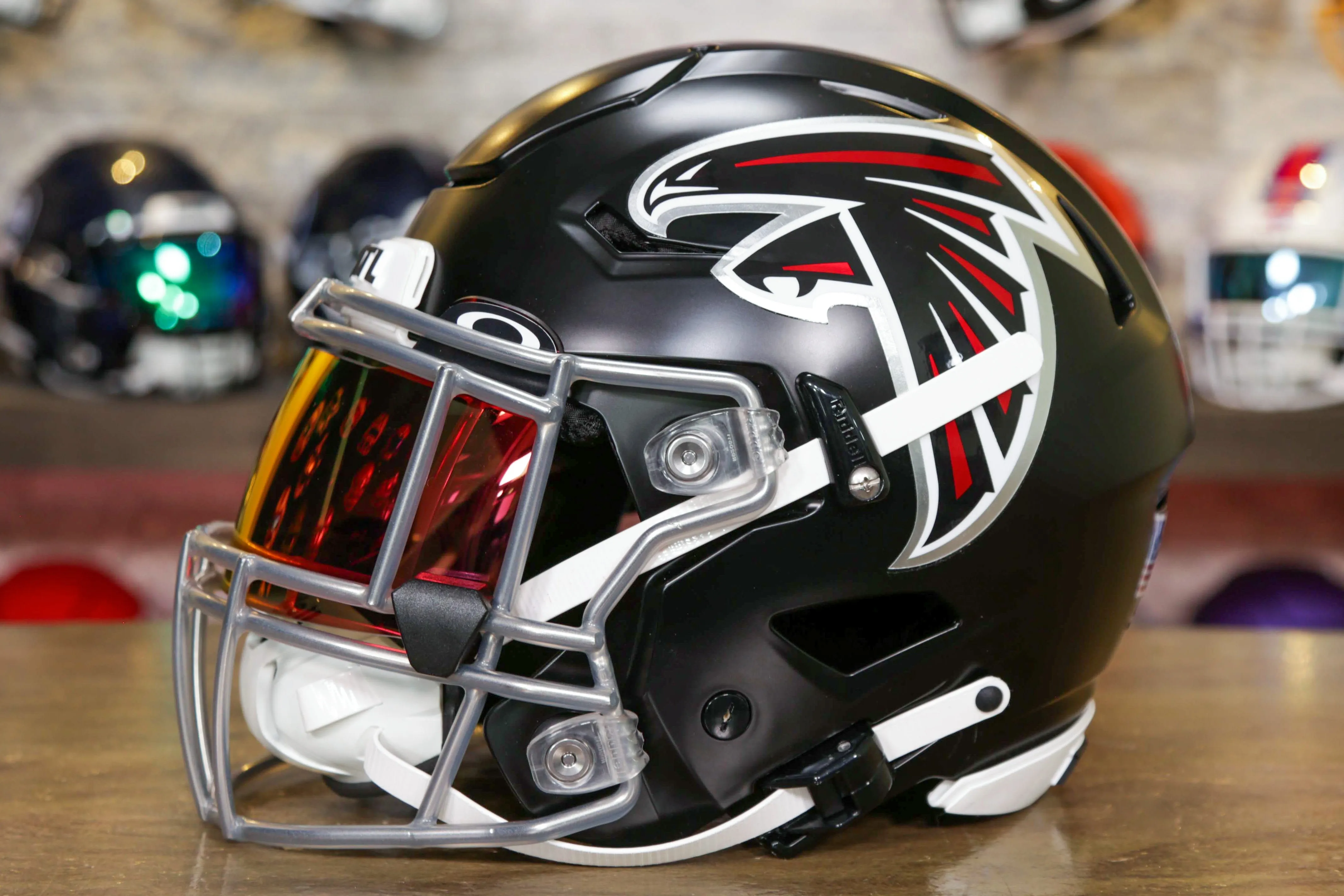 Atlanta Falcons Riddell SpeedFlex Helmet - GG Edition 00347