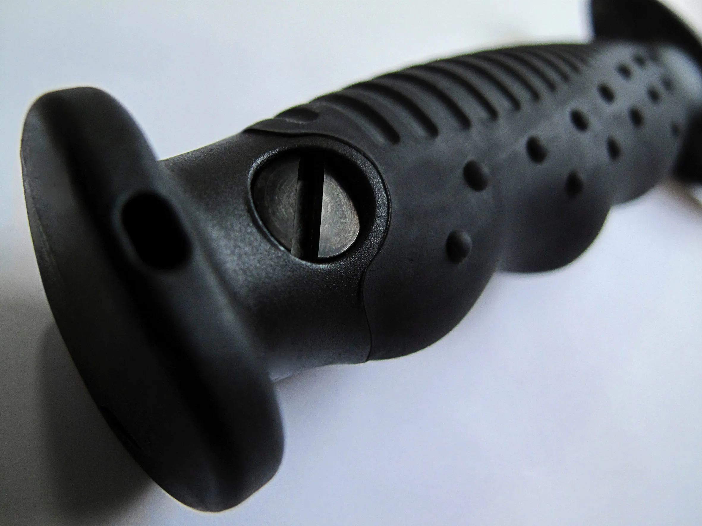 Epselon Silex Titanium-Coated Dive Knife - Premium Dagger Design