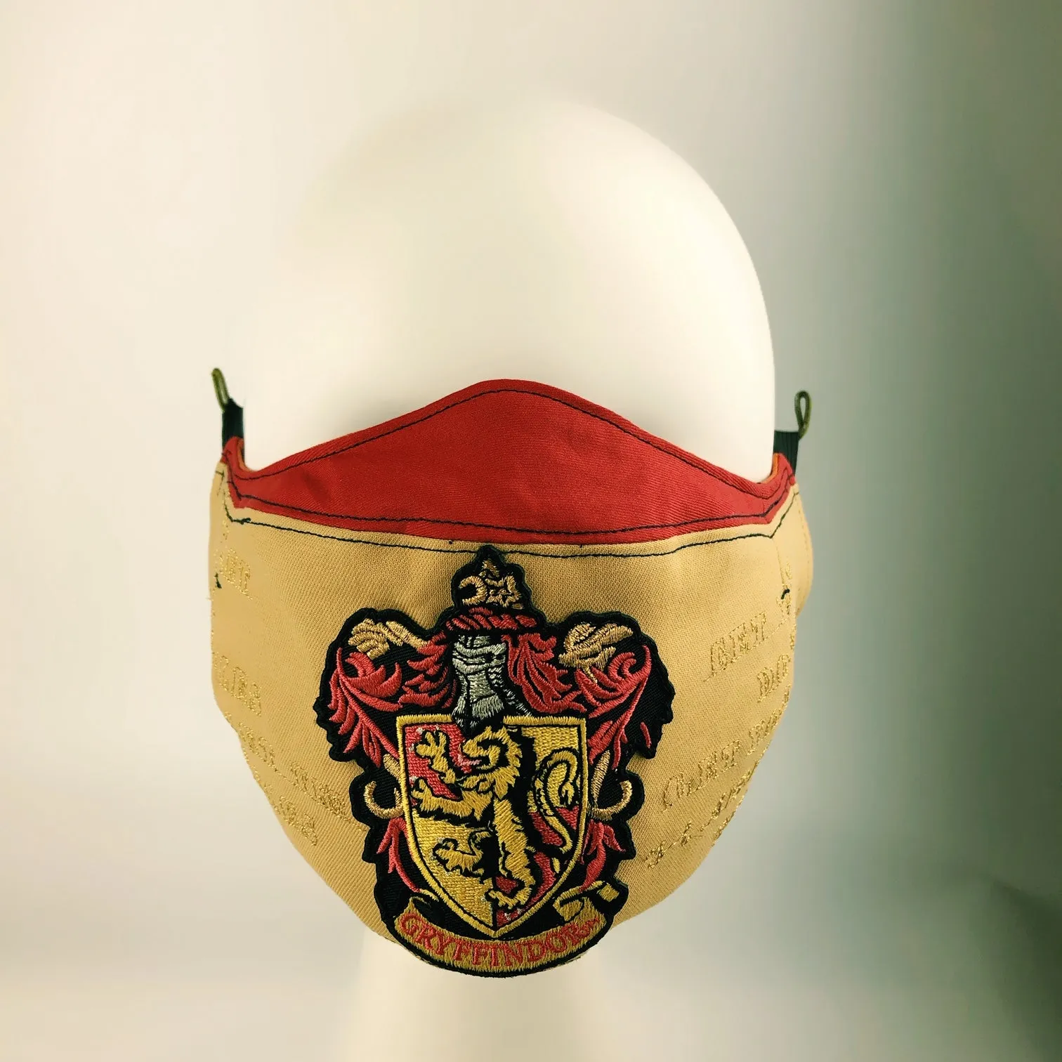 Mask 4 protect Harry Potter Gryffindor Face Mask L