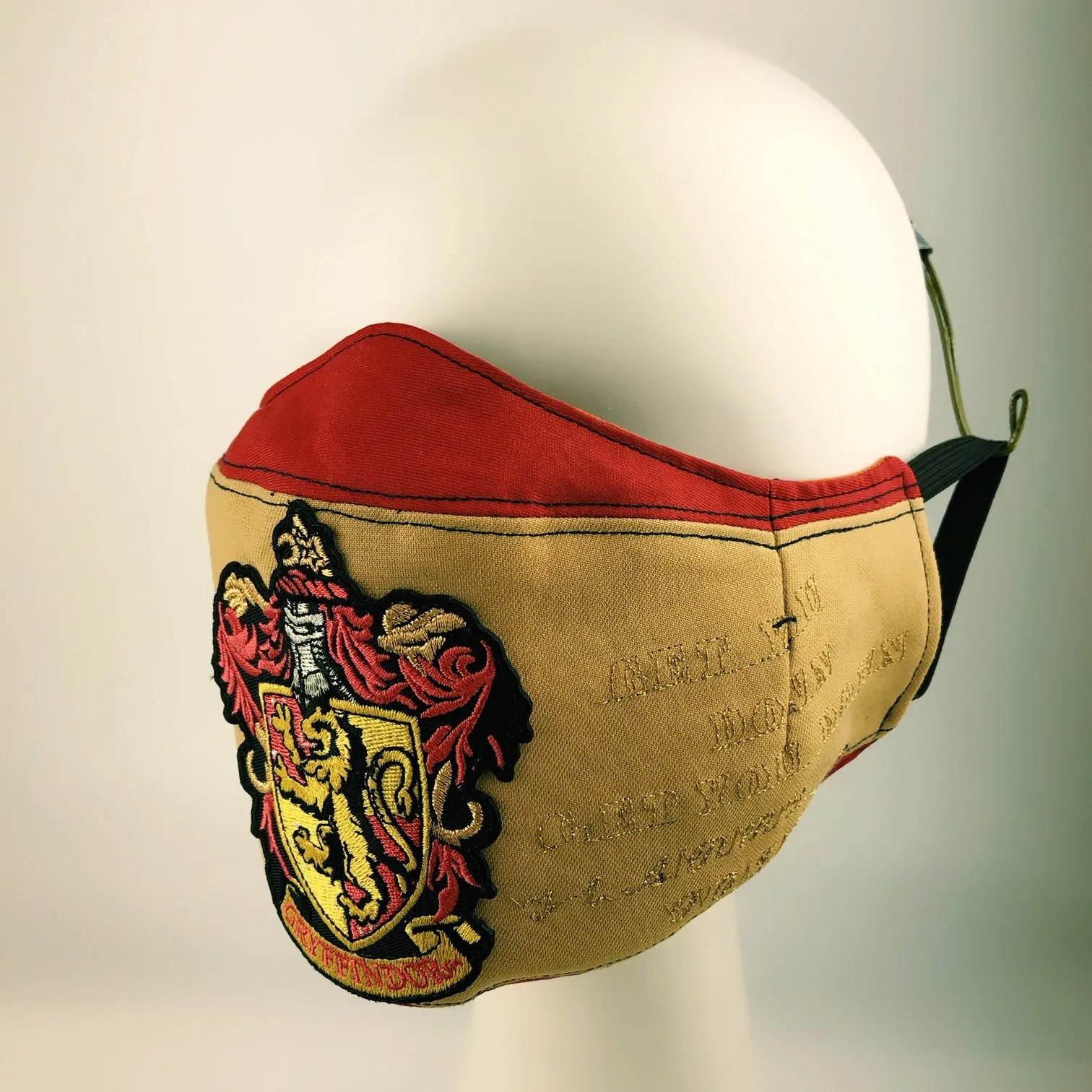 Mask 4 protect Harry Potter Gryffindor Face Mask L