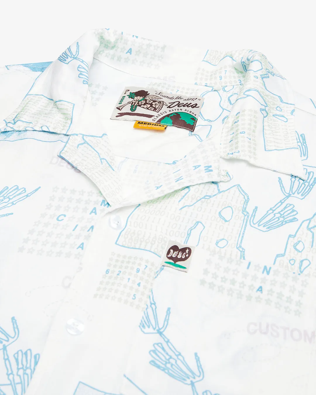 Primitive Shirt | Vintage White | Deus Ex Machina