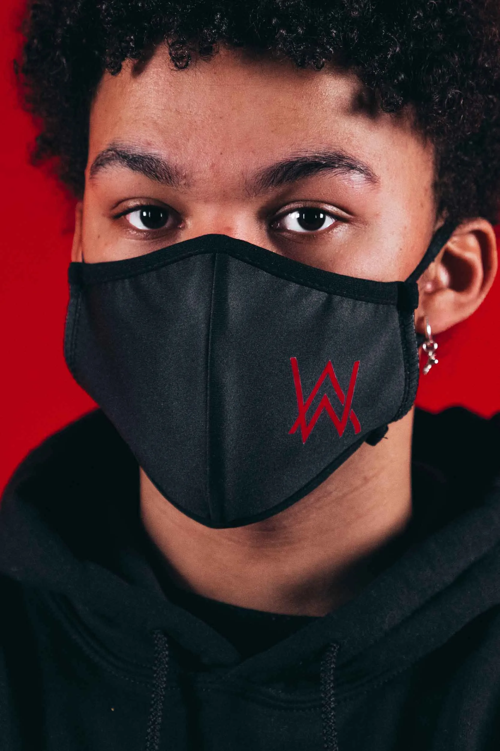 RED LOGO MASK