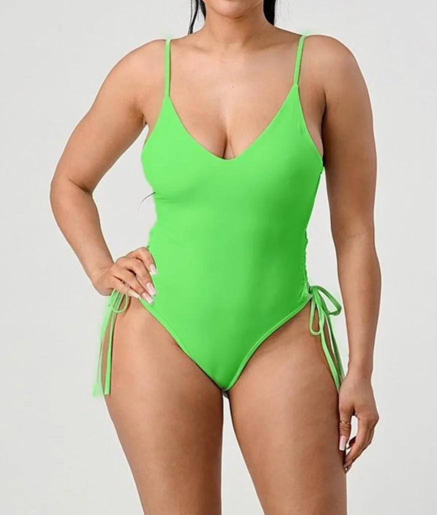 Women’s Swimsuits - DAIK396